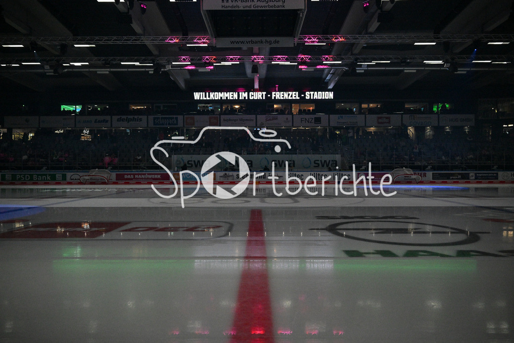 Augsburger Panther - Straubing Tigers | Das Curt Frenzel Stadion zu Augsburg begruesst die Zuschauer / DEL: Augsburger Panther - Straubing Tigers, Curt Frenzel Stadiom am 20.10.2024