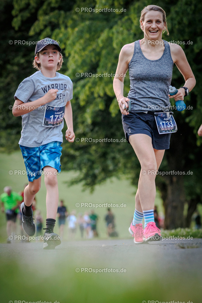 Sparda-Bank Nachtlauf Bonn; Bonn, 18.06.2025 | Impressionen vom Sparda-Bank Nachtlauf Bonn am 18.06.2025 in Bonn (Nordrhein-Westfalen). 
