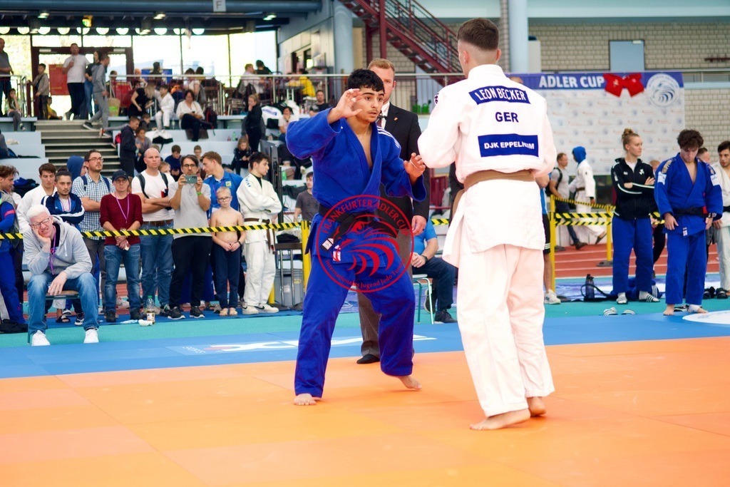 RAS_8396 | Fotos vom Adler Cup - Pictures from Adler Cup

Hier findet Ihr alle Eindrücke und großen Momente der Adler Cup Wochenenden. Here you will find all impressions and great moments of the Adler Cup weekends. - Realisiert mit Pictrs.com