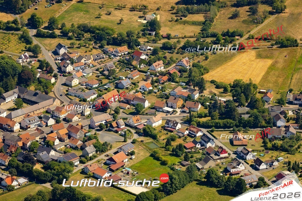 Die Luftaufnahme Hausen - Oberaula wurde 2022 vom Flugzeug aus (keine Drohne) erstellt. Hohe Auflösung -für große Poster und Wandbilder geeignet - Garantiert!