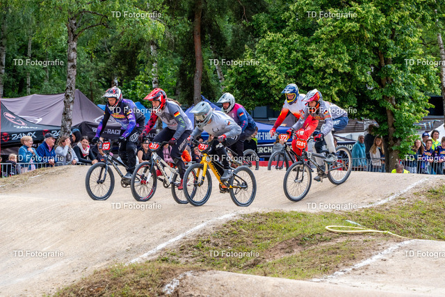 BayBMX2026-05481 | Fotogalerie von Thomas Dettweiler mit Eventbildern und lizenzfreien Fotos. Perfekt als Wandbild, für Büro, Website oder private Nutzung. - Realisiert mit Pictrs.com