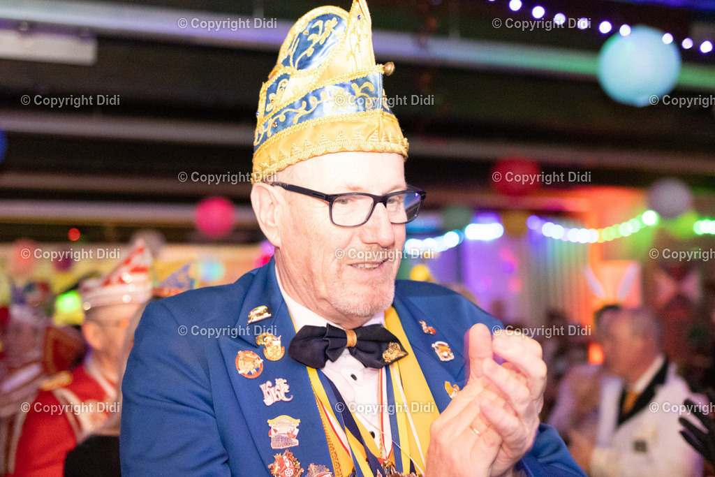 IMG_4096 | Didi - Realisiert mit Pictrs.com