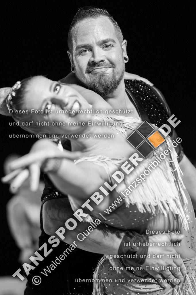 20250503-10920 | Hier finden Sie Tanz Bilder vom Latein und Standard Formationen tanzen. Sportbilder vom Tanzsport. Schöne Fotos und von Weltmeisterschaft, Europameisterschaft, Bundesliga, Regionalliga, Oberliga und Landesliga sowie von GOC Stuttgart, DanceComp, WM Bremen