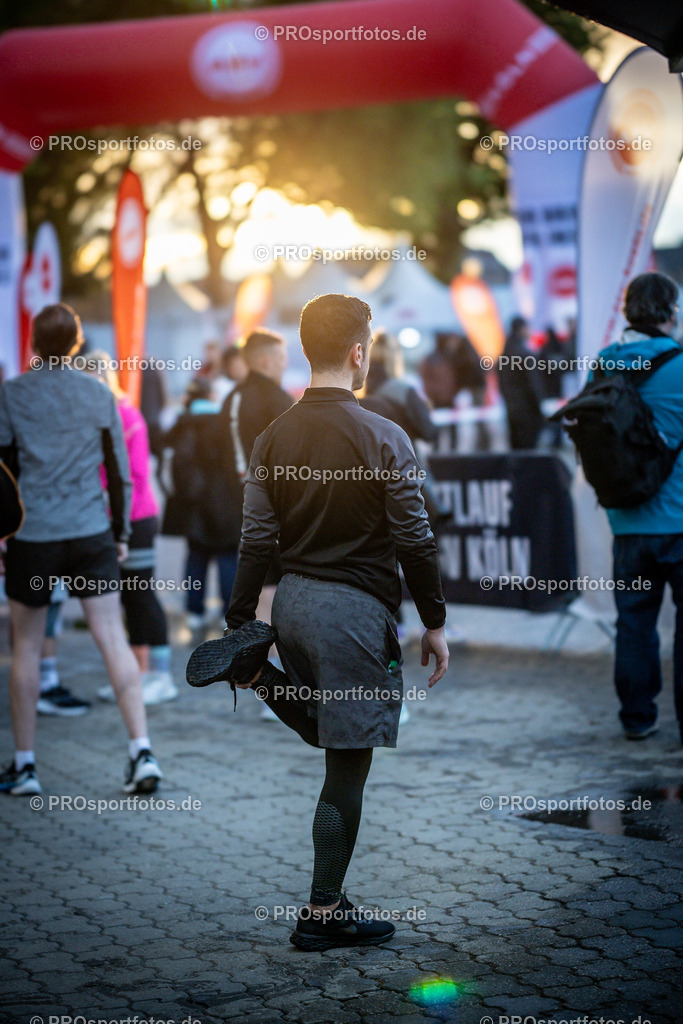 23. ASV Nachtlauf; Koeln, 13.05.26 | Impressionen vom 23. ASV Nachtlauf am 13.05.26 am Tanzbrunnen in Koeln. Foto: BEAUTIFUL SPORTS/Axel Kohring