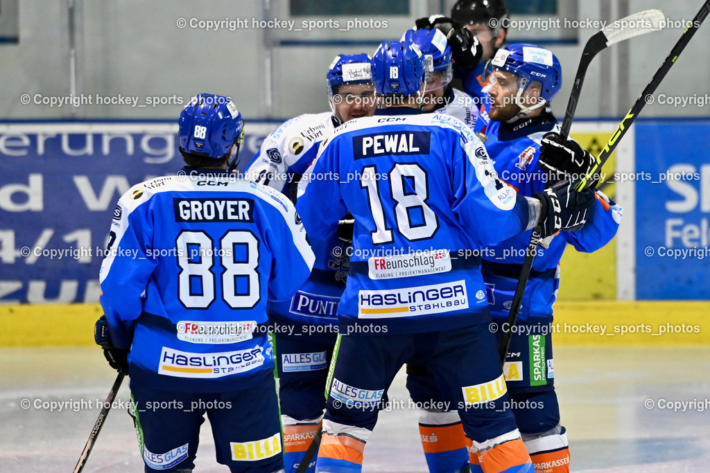 ESC Steindorf vs. ESV Ferlach  | #61 Friedrich Daniel ESC Steindorf, Jubel ESC Steindorf, #18 Pewal Martin ESC Steindorf, #88 Groyer Fabian ESC Steindorf, #11 Kalan Luka ESC Steindorf, ESC Steindorf vs. ESV Ferlach , ESC Steindorf vs. ESV Ferlach  am 15.02.2026 in Steindorf (Ossiachersee Halle), Austria, (Photo by Bernd Stefan)