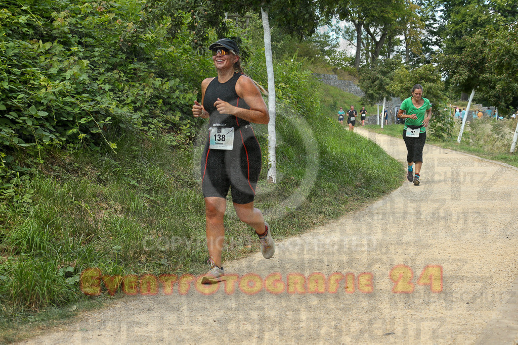 250824_1253_EX1_0839 | Sportfotografie im Rhein-Sieg Kreis, Köln, Bonn, NRW, Rheinland Pfalz, Hessen, etc. Unser Tätigkeitsfeld umfasst den Laufsport vom Volkslauf über den Marathon, Duathlon, Triathon bis zum Ultralauf wie Kölnpfad Ultra oder Schindertrail.