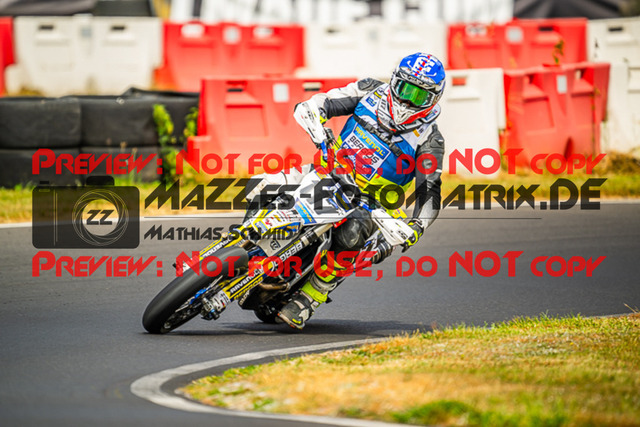 MaZZes_FotoMatrix_230701_9203 | S4