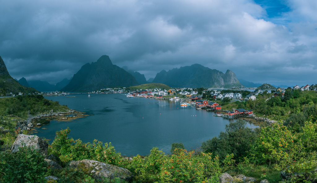 lofoten_tag03-74-Pano | <div id="allefotografen-seal-verified-green"></div><script src="https://www.allefotografen.de/956728/seal-verified-green/seal.js" async="async"></script> - Realisiert mit Pictrs.com