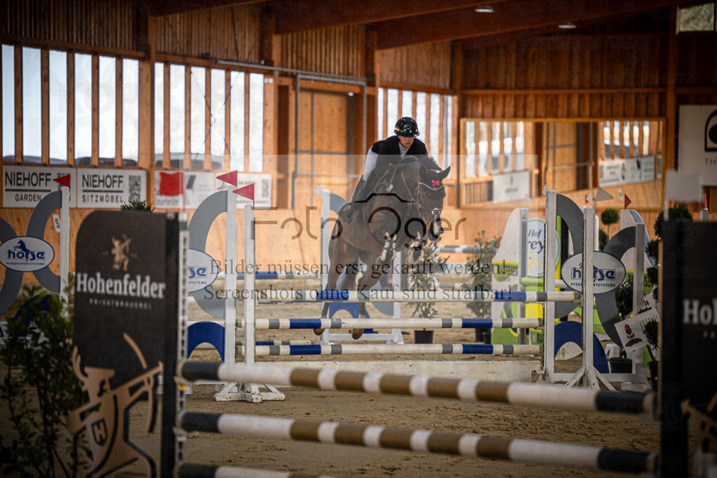 DOS_0606 | Entdecke hochwertige Reitturnierfotos von Foto Oger. Professionell, emotional und authentisch – jetzt Lieblingsmomente im Shop bestellen.Deutschlandweite Turnierfotografie. - Realisiert mit Pictrs.com