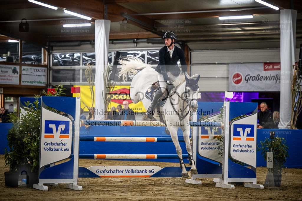 DOS_1041 | Entdecke hochwertige Reitturnierfotos von Foto Oger. Professionell, emotional und authentisch – jetzt Lieblingsmomente im Shop bestellen. - Realisiert mit Pictrs.com