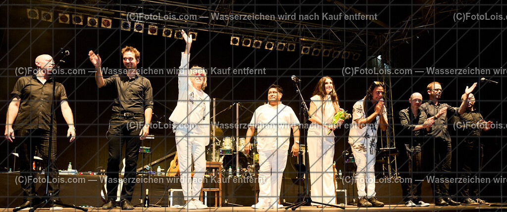 ALP7846_INSIEME_Wieselburg | (C)FotoLois.com, Alois Spandl. INSIEME - La Notte Italiana mit Erik Arno, Monika Ballwein, Christian Deix und Rene Velazquez-Diaz, Konzert im Schlosspark Wieselburg, Fr 9. August 2024.