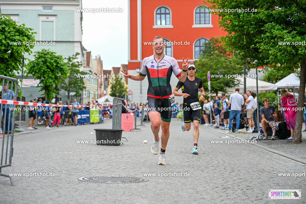 SZI_5734 | Stadttriathlon Erding 2025. #yourpictrs #sportshot_your_pictrs @Sportshotphotography #stadttriathlonerding Copyright: www.sportshot.de