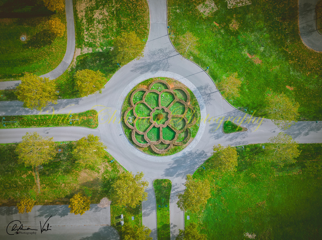 DA 8 | Christian Vulin  - Realisiert mit Pictrs.com