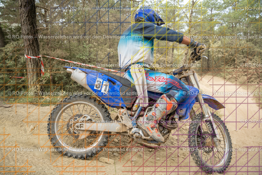 Niederwürzbach 4 Lauf-1065 | Sportfotografie von RO-Fotos: Motorsport, Motocross, Enduro, Laufveranstaltungen und Triathlon. Professionelle Fotos von Sportlern und Events. - Realisiert mit Pictrs.com