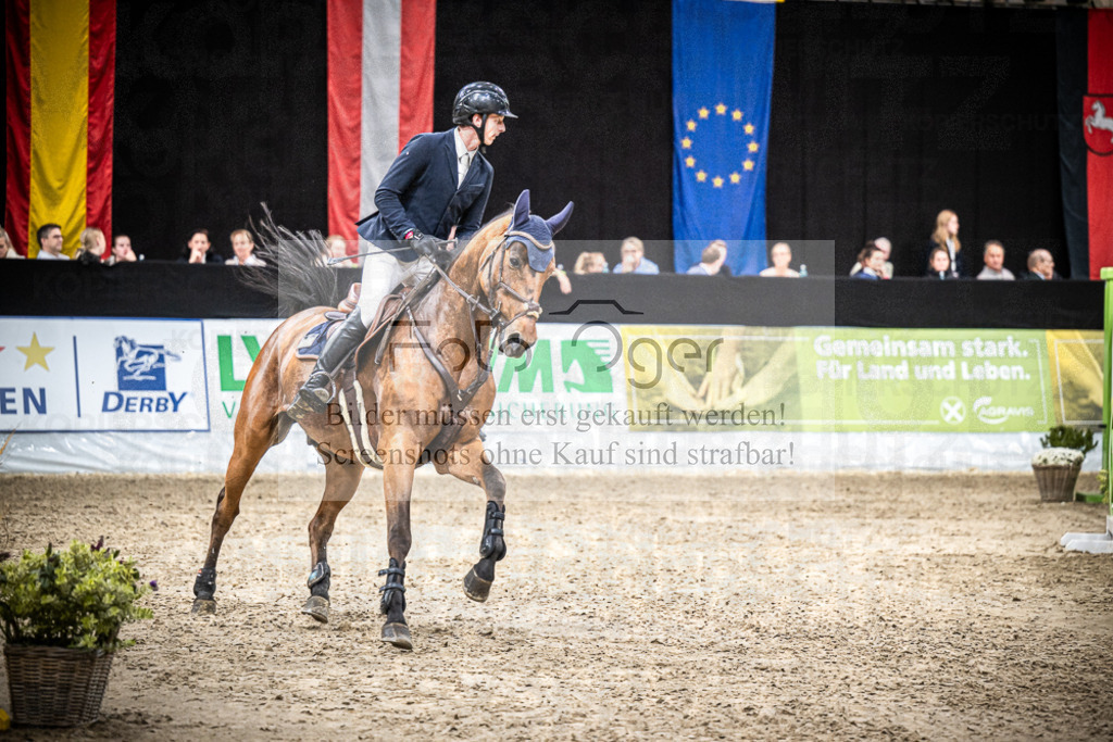DOS_2593 | Entdecke hochwertige Reitturnierfotos von Foto Oger. Professionell, emotional und authentisch – jetzt Lieblingsmomente im Shop bestellen.Deutschlandweite Turnierfotografie. - Realisiert mit Pictrs.com