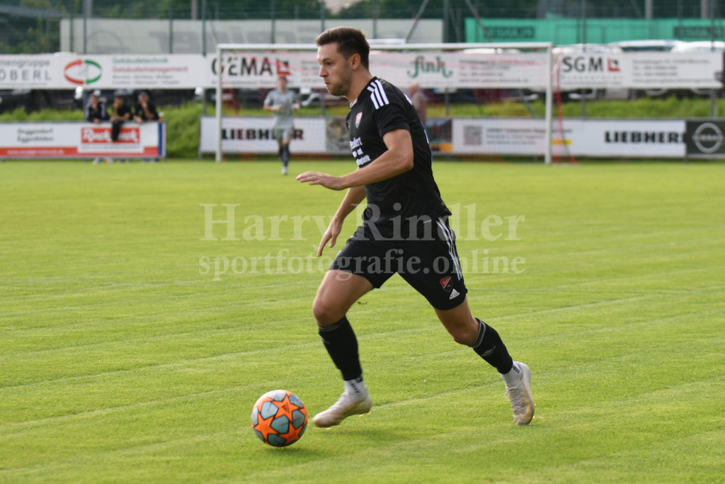  TSV Seebach : ASV Burglengenfeld | Timo Sokol (TSV Seebach #4) Neuzugang SV Erlbach - Realisiert mit Pictrs.com