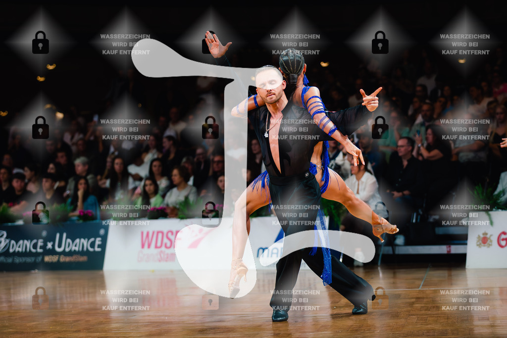 GOC 2025 - WDSF GrandSlam Latin 31-32nd (68) Vitalii Zakharov _ Tabea Louisa Thaler (Germany)-2025-08-23-1148 | Webshop for digital downloads and prints of dance sport, event & show photographer Julian Link - Realisiert mit Pictrs.com