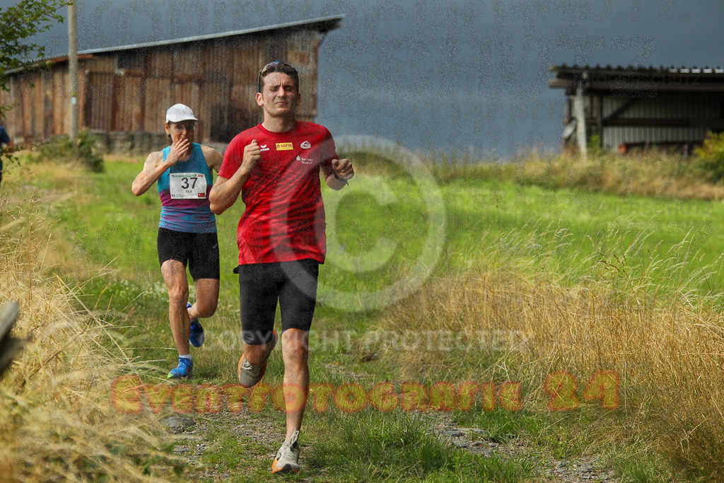 250801_1853_EV4_7647 | Sportfotografie im Rhein-Sieg Kreis, Köln, Bonn, NRW, Rheinland Pfalz, Hessen, etc. Unser Tätigkeitsfeld umfasst den Laufsport vom Volkslauf über den Marathon, Duathlon, Triathon bis zum Ultralauf wie Kölnpfad Ultra oder Schindertrail.