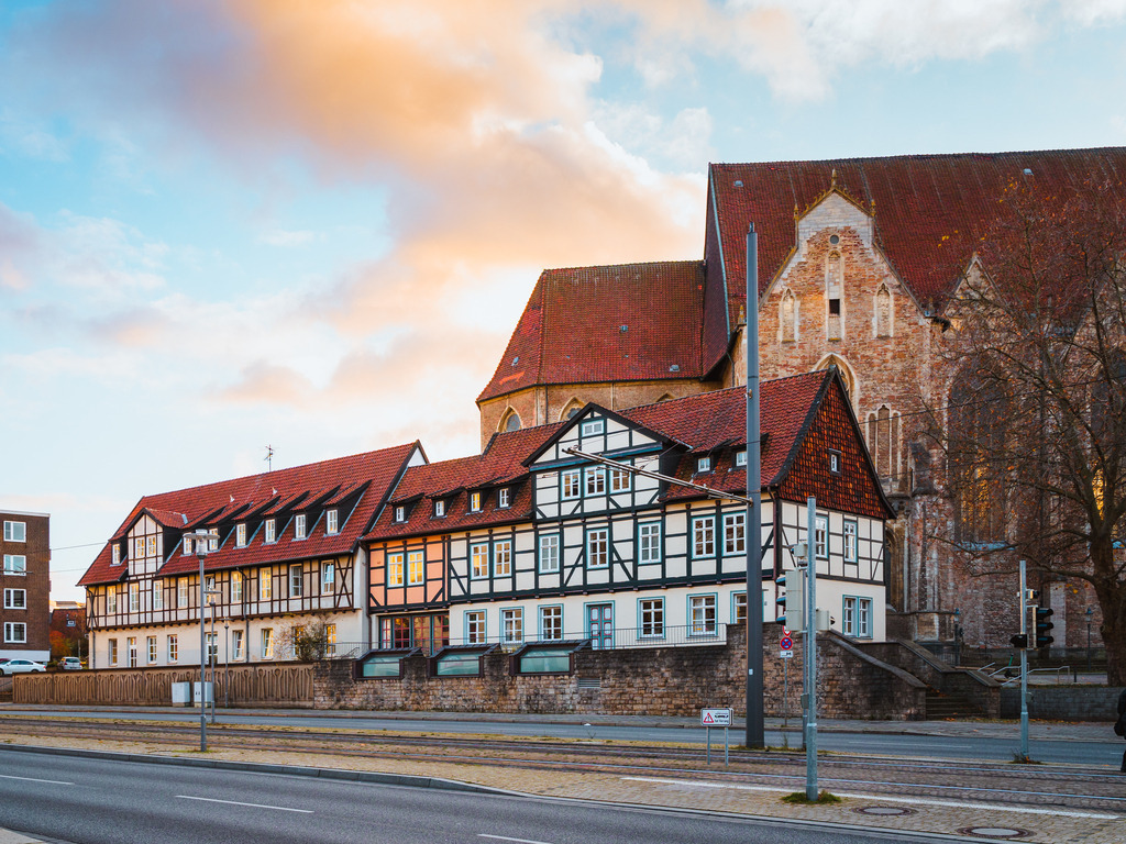 FriederikeFuchs_Ägidien4 | Entdecke exklusive Fotokunst aus Braunschweig: Bildband, Leinwände, Postkarten, Kalender, digitale Downloads & Bildlizenzen. Jetzt im offiziellen Beautiful Braunschweig Shop! - Realisiert mit Pictrs.com