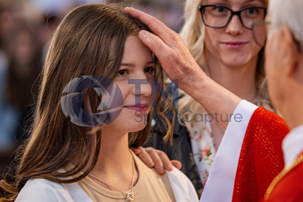 RR5M5485 | Firmung Klagenfurt-Dom 19.05.2024 8 Uhr