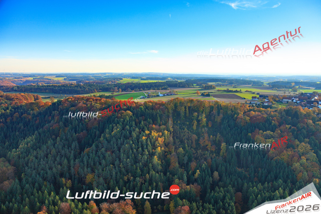 Die Luftaufnahme Zultenberg - Kasendorf wurde 2017 mittels Flugzeug (keine Drohne) erstellt. Perfekte Schärfe und Druck- Auflösung- Garantiert!
