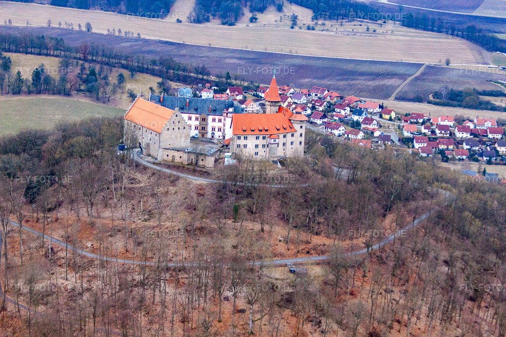 Luftbild: Veste Heldburg in Heldburg im Bundesland Thüringen in Deutschland. Foto: IMG_56138.jpg vom 06.04.2013 durch Werner Riehm/FLY-FOTO.de