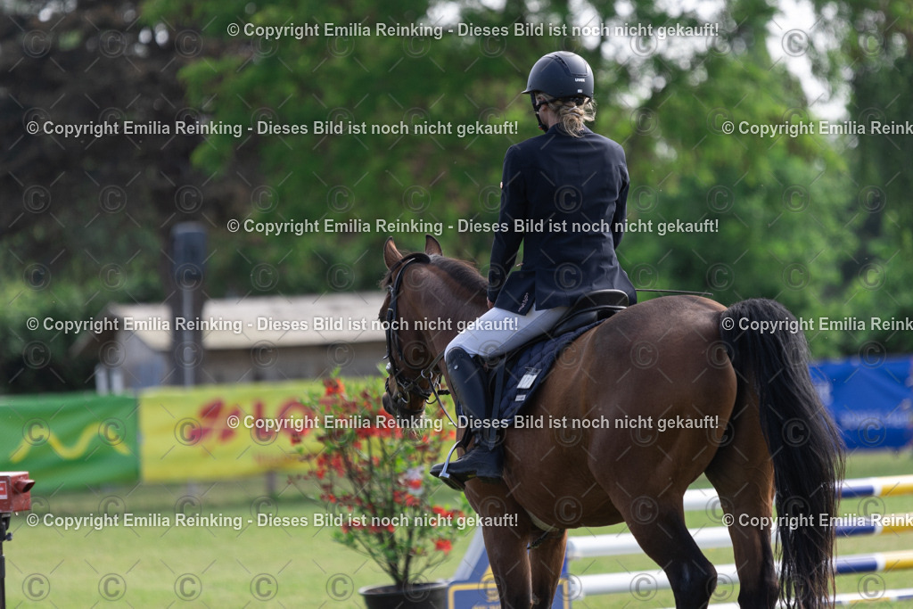 CL5A1104 | Emilia Reinking Fotografie - Realisiert mit Pictrs.com