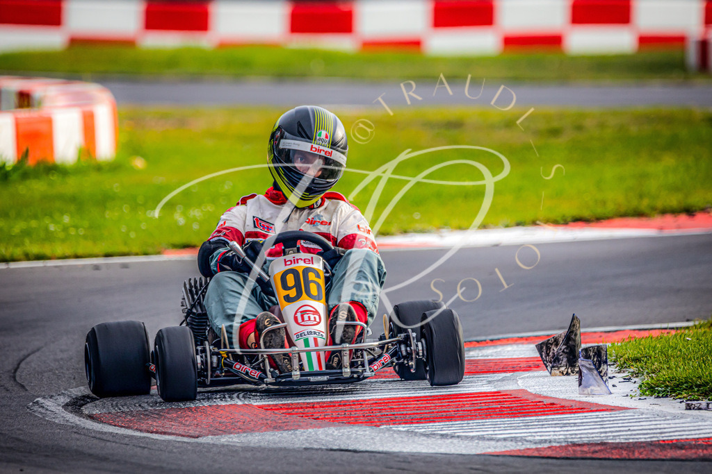 D00A6C96-8E71-4D91-88B8-E9A15A67C330 | traudl_s_fotos
