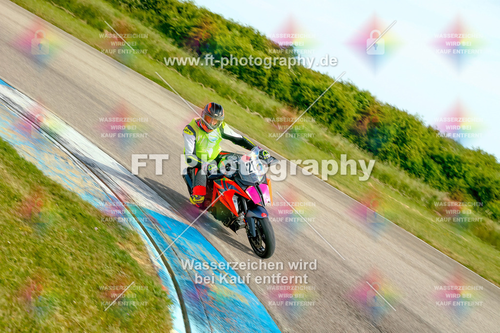 _MOT1187 | Hier findet Ihr Bilder von Touristenfahrten auf der Nürburgring Nordschleife oder von anderen Veranstaltungen die ich besucht habe. Viel Spass beim Durch Schauen 