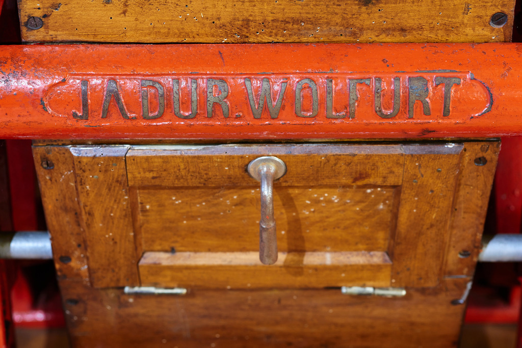 Hersteller Firma Jadur-Wolfurt | Hohenems, Austria - July 25, 2017: Stoffels Saege-Muehle-Museum; Hersteller Firma Jadur-Wolfurt. - Realisiert mit Pictrs.com