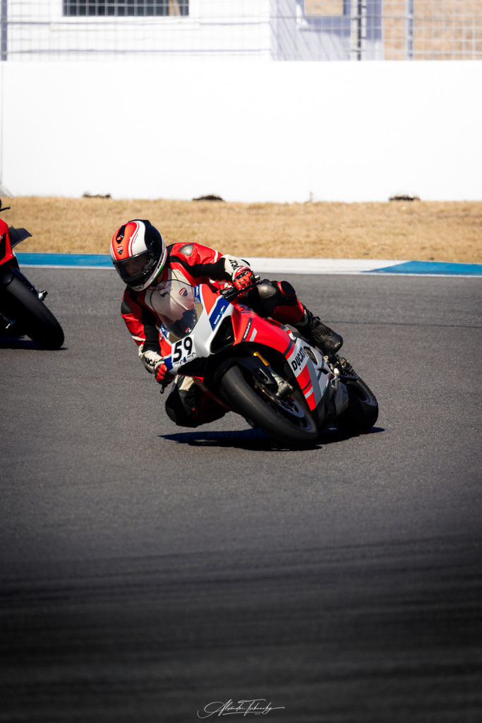 Ducati Trackday Hockenheimring 2026 | Entdecken Sie die faszinierende Welt von Alexander Tschuncky Arts: Kreative Fotografie, atemberaubende Automobilkunst und hochwertiger Bilderdruck. Lassen Sie sich inspirieren! - Realisiert mit Pictrs.com