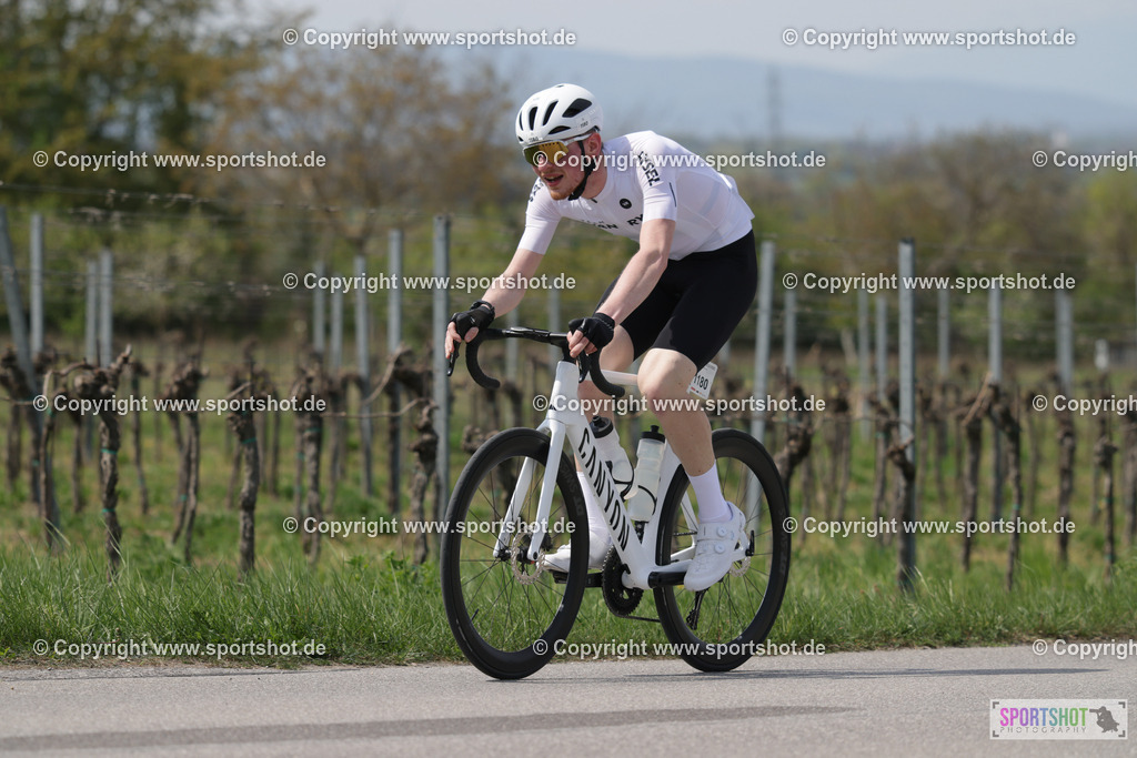 368A4315 | Neusiedlersee Radmarathon 2026@sportshot_your_pictrs #yourpictures#roadtowm2029 #nrm #neusiedlerseeradmarathon #neusiedlersee #neusiedlerseetourismus #burgenland #mörbisch #nrm26 #burgenlandtourismus #voglundco #poweredbyburgenlandtourismus #radsport #rad #marathon #ucigranfondo #visitburgenland #ucigranfondoworldseries