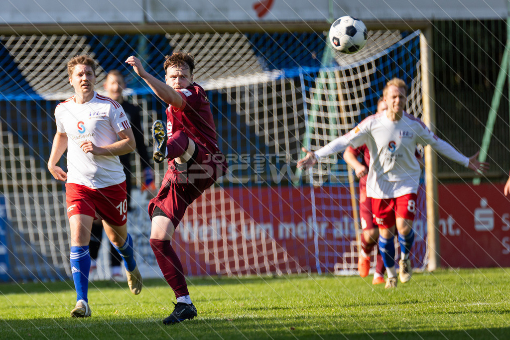 20250928_Picselweb-Fotografie_1R3_1765 | Spielszenen aus dem Spiel VfL Güldenstern Stade - Rotenburger SV. Ergebnis 0:3 - Realisiert mit Pictrs.com