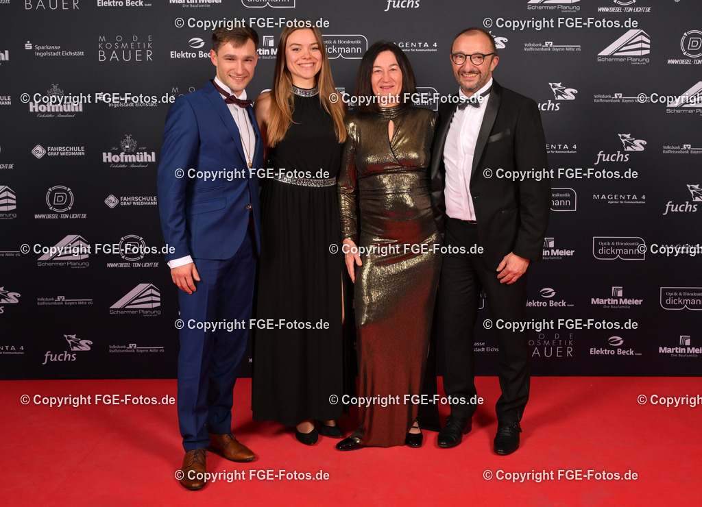 20250111-fge-eroeffnungsball-0230 | Eröffnungsball der FGE am 11.01.2025 im Alten Stadttheater in Eichstätt. - Realisiert mit Pictrs.com