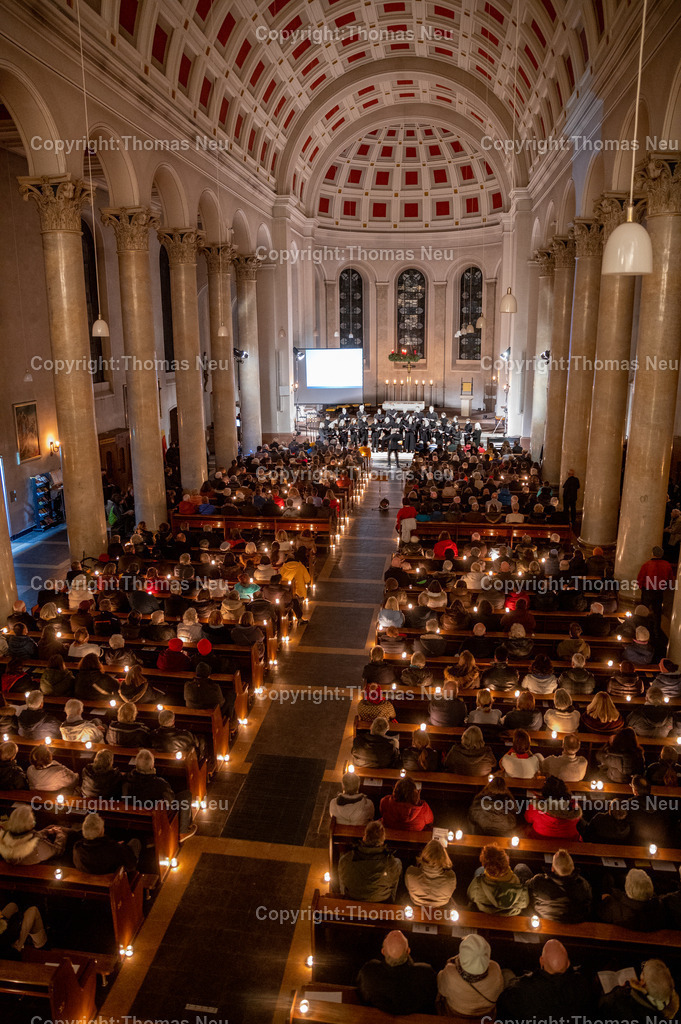 DSC_4779 | Adventskonzert bei Kerzenschein in der Kirche St. Georg,
,, Bild: Thomas Neu