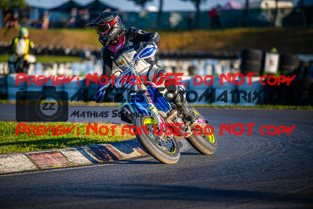 MaZZes_FotoMatrix_230916_3325 | S4