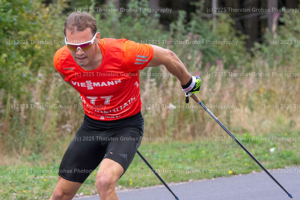 Deutsche Meisterschaften Biathlon | Deutsche Meisterschaften Biathlon, Speziallanglauf Maenner am 14.09.2018 in der DKB SKI ARENA in Oberhof, (Deutschland)

Bild: Schempp Simon vom SZ Uhingen / Zoll - Realisiert mit Pictrs.com