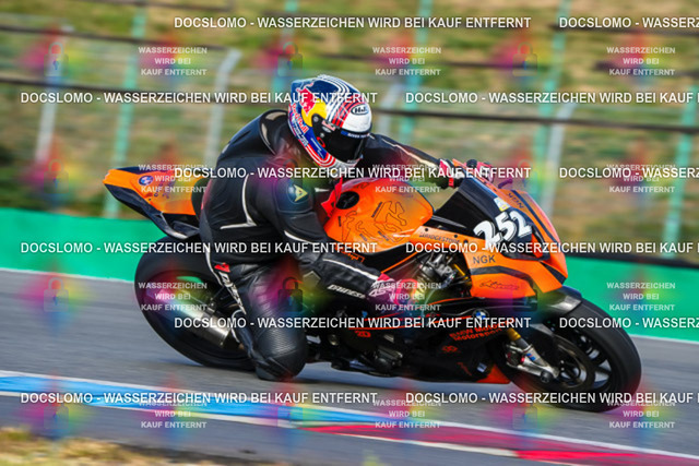 2026_09_04_PBK_13635_LRX | Sportfotografie; SlowMotion; Video; Rennstrecke; Hafeneger; RSE; Speer; Trackday; Motorsportarena; Hockenheimring; Brno; Most; Barcelona; Valencia, Benny; Kaetzmer;