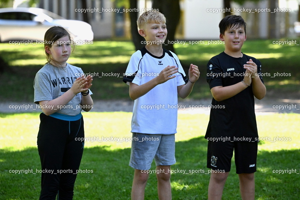 Z9B_3938 | hockey sports photos, Pressefotos, Sportfotos, hockey247, win 2day icehockeyleague, Handball Austria, Floorball Austria, ÖVV, Kärntner Eishockeyverband, KEHV, KFV, Kärntner Fussballverband, Österreichischer Volleyballverband, Alps Hockey League, ÖFB, 