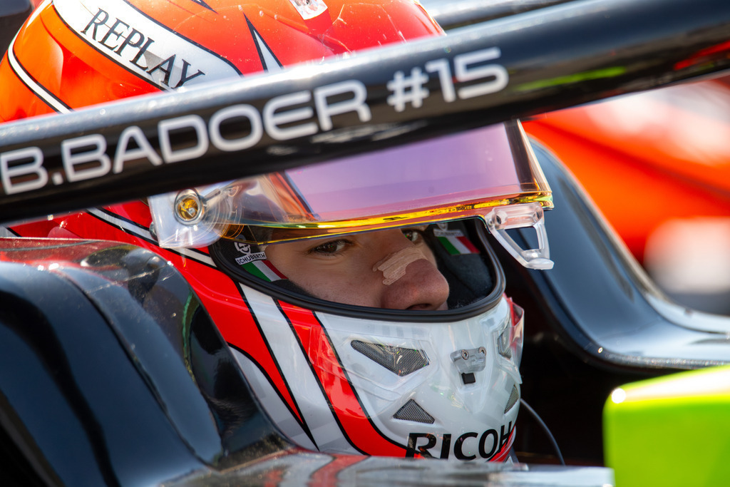 10. Mai 2024, Hockenheimring (Deutschland: Freies Training der FRECA (Formula regional by Alpine 2024). Bild: Nahaufnahme von Brandon Badoer (Italien) im Cockpit (Van Amersfoort Racing) | 10. Mai 2024, Hockenheimring (Deutschland: Freies Training der FRECA (Formula regional by Alpine 2024). Bild: Nahaufnahme von Brandon Badoer (Italien) im Cockpit (Van Amersfoort Racing) - Realisiert mit Pictrs.com