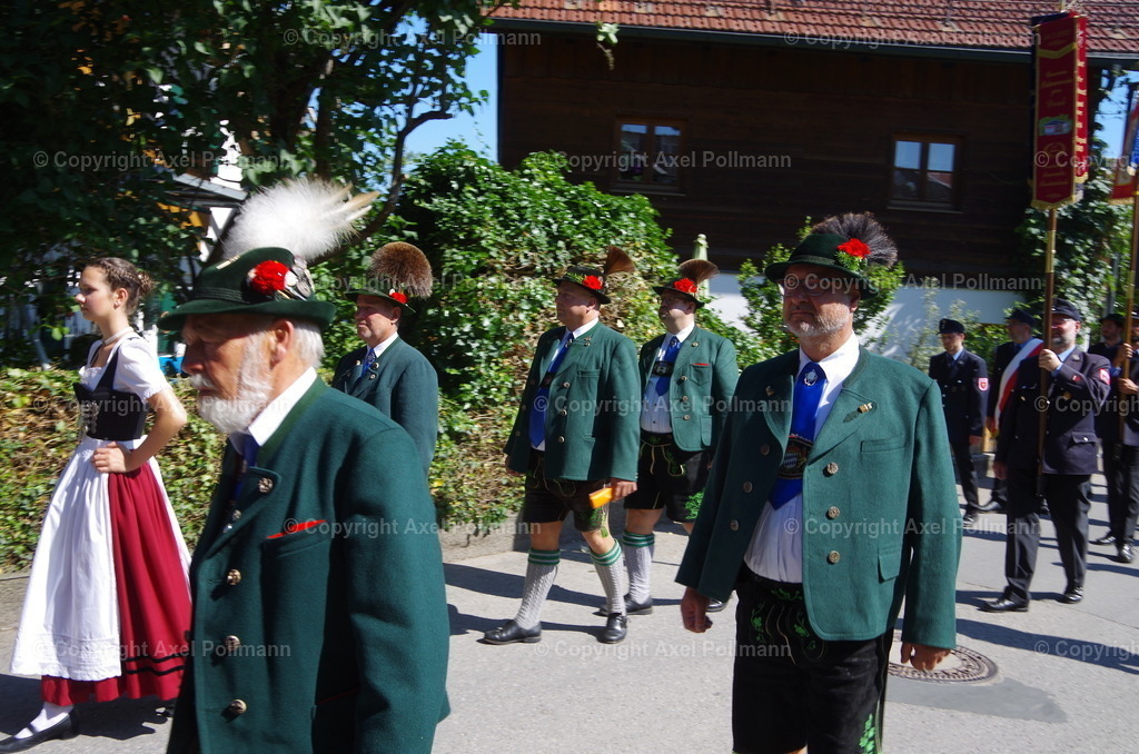 IMGP5647 | fotografiert von Axel PollmannLeonhardi Wallfahrt Benediktbeuern und Murnau, Fronleichnam, Fasching, Landschaft im Loisachtal und Benediktbeuern  - Realisiert mit Pictrs.com