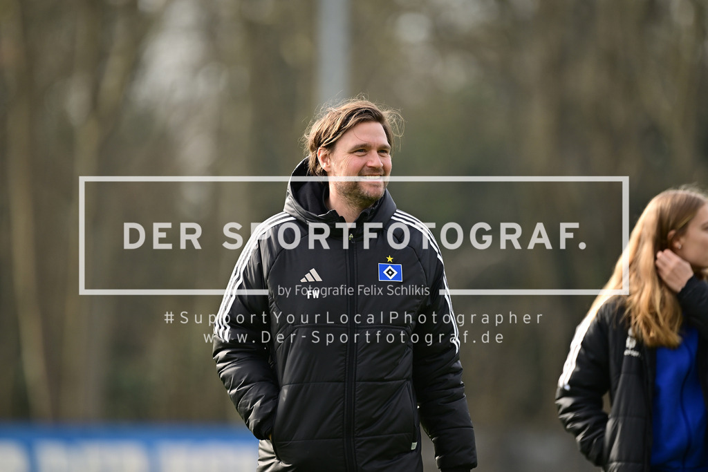 Fußball I Frauen I Saison 2024-2025 I 2. Bundesliga I 19. Spieltag I Hamburger SV - SV 67 Weinberg I 13311 | Der Sportfotograf. - Realisiert mit Pictrs.com