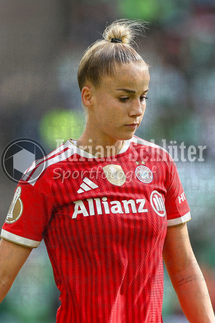14.05.2026, GER, Fussball, Frauen, DFB-Pokal, Finale, Saison 2025/2026, VfL Wolfsburg - FC Bayern München | Giulia Gwinn (Bayern) schaut