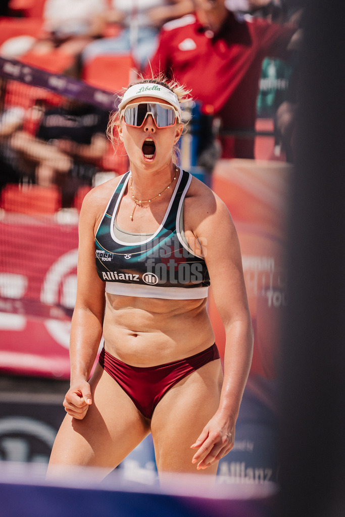 Beachvolleyball | Frauen | Allianz German Beach Tour 2025 | Tourstop Bremen | 13.06.2025 | Chenoa Christ jubelt