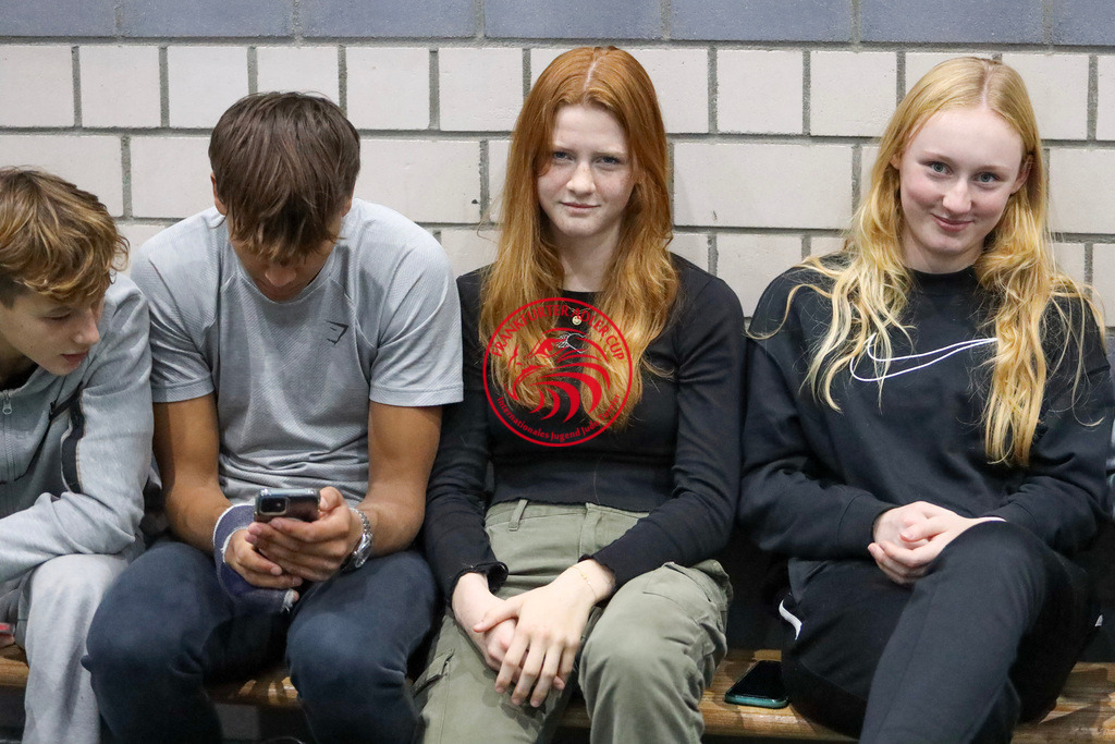 246-IMG_9827 | Fotos vom Adler Cup - Pictures from Adler Cup

Hier findet Ihr alle Eindrücke und großen Momente der Adler Cup Wochenenden. Here you will find all impressions and great moments of the Adler Cup weekends. - Realisiert mit Pictrs.com