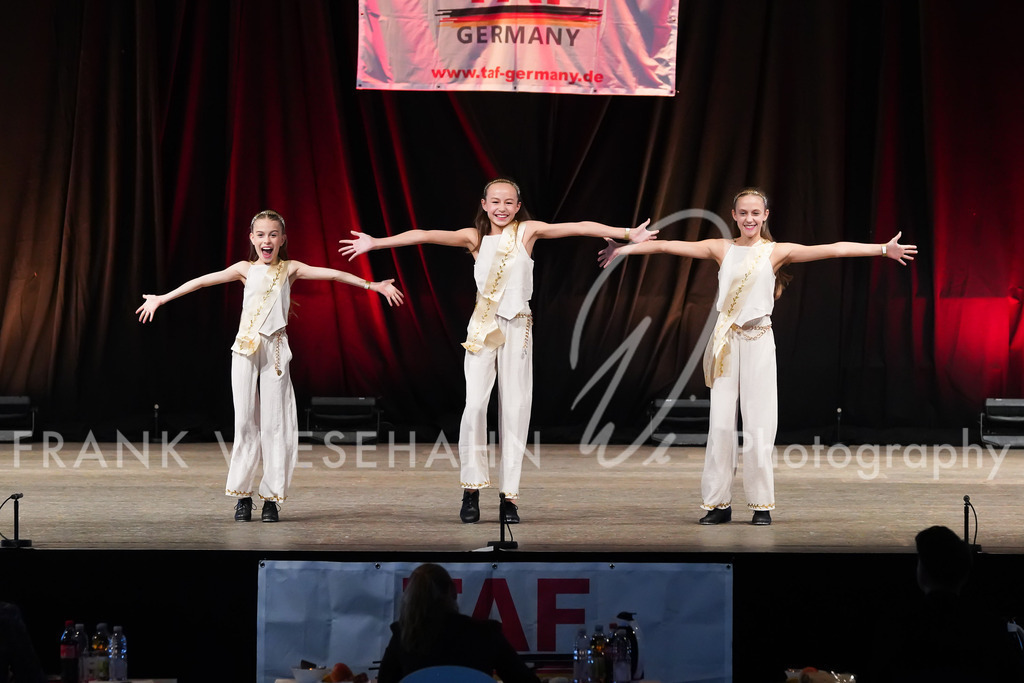 FW700976 | FRANK WIESEHAHN MEDIA - Realisiert mit Pictrs.com