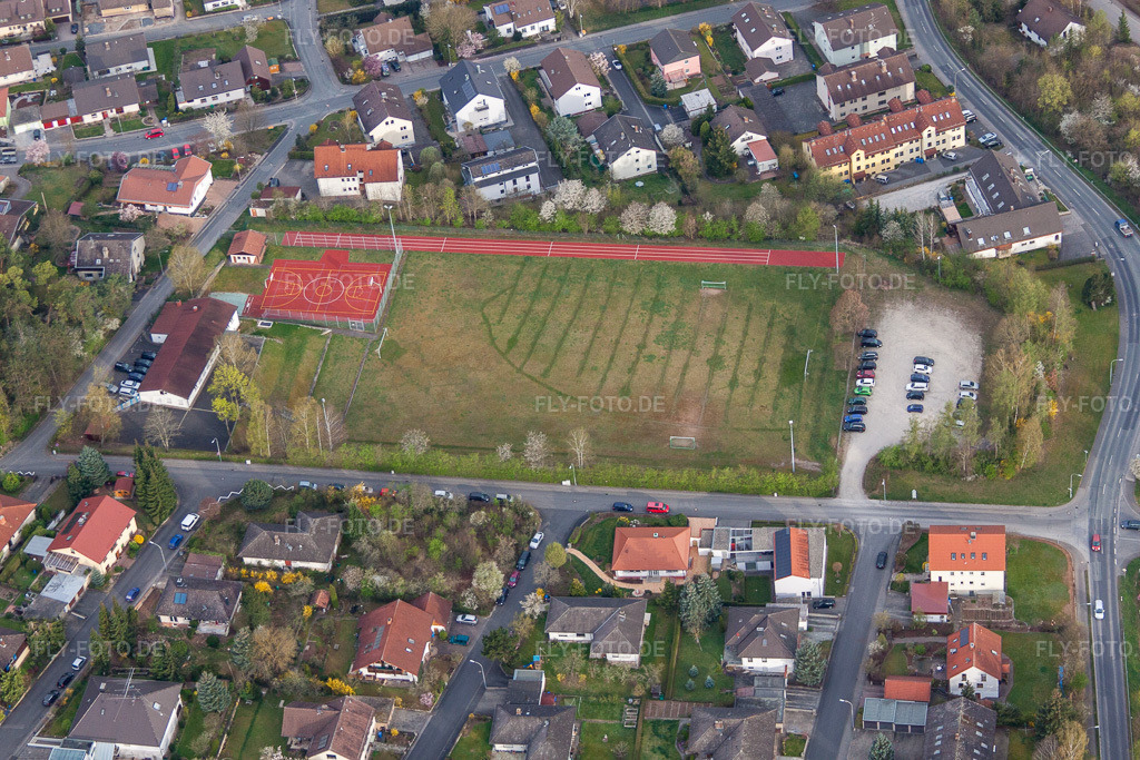 Luftbild: Sportplatz im Ortsteil Herschfeld in Bad Neustadt an der Saale im Bundesland Bayern in Deutschland. Foto: IMG_63950.jpg vom 04.04.2014 durch Werner Riehm/FLY-FOTO.de