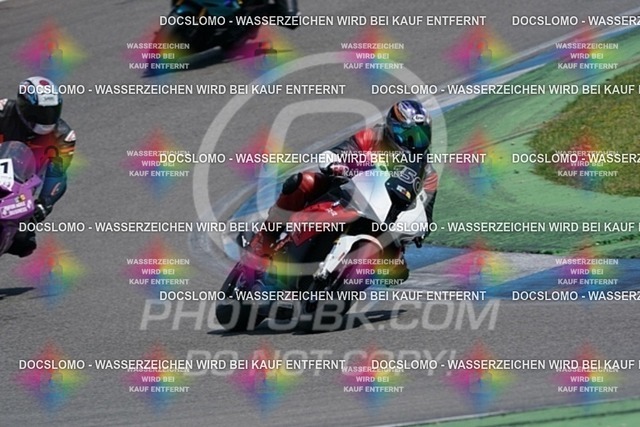 2022_05_09_PBK_23701 | Sportfotografie; SlowMotion; Video; Rennstrecke; Hafeneger; RSE; Speer; Trackday; Motorsportarena; Hockenheimring; Brno; Most; Barcelona; Valencia, Benny; Kaetzmer;