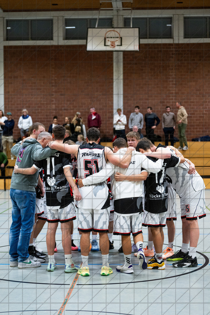 2. Regionalliga West | 07.12.2024 | TuS Bad Essen vs. BTB Royals Oldenburg | 2. Regionalliga West | 07.12.2024 | TuS Bad Essen vs. BTB Royals Oldenburg - - - - - CREDIT, www.bullenfotos.de, Martin König, Hörner Weg 40, D-49078 Osnabrück, +4917663732967, Nutzung und Weitergabe nur zu den vereinbarten Zwecken. Presseanfragen an Urheber. Alle Rechte beim Urheber. - - - - - - Realisiert mit Pictrs.com