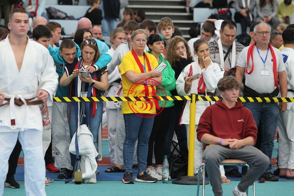 JT6F0011 | Fotos vom Adler Cup - Pictures from Adler Cup

Hier findet Ihr alle Eindrücke und großen Momente der Adler Cup Wochenenden. Here you will find all impressions and great moments of the Adler Cup weekends. - Realisiert mit Pictrs.com